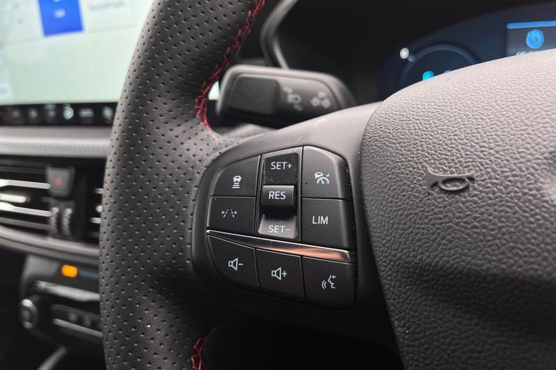 Used Ford Kuga 2024 for sale - 76647146: Photo 37