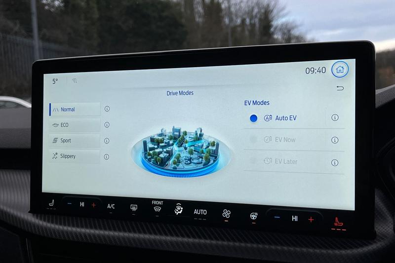 Used Ford Kuga 2025 for sale - 77274947: Photo 29