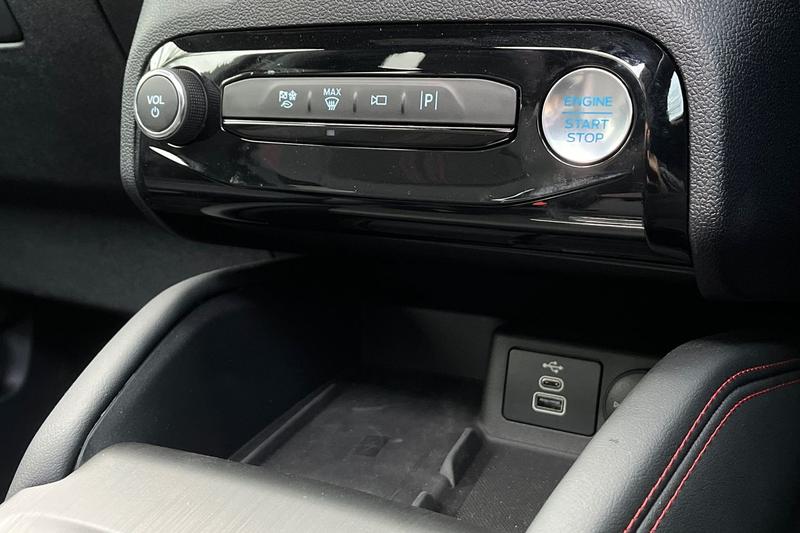 Used Ford Kuga 2025 for sale - 77274947: Photo 34