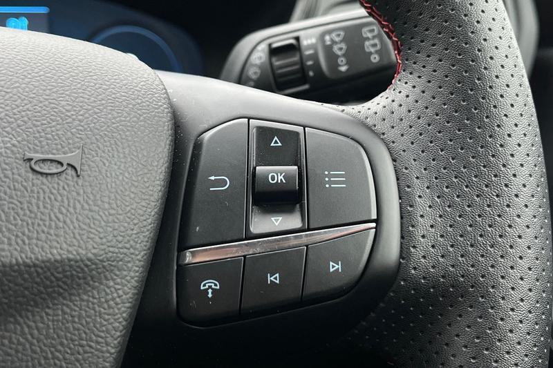 Used Ford Kuga 2025 for sale - 77248618: Photo 36