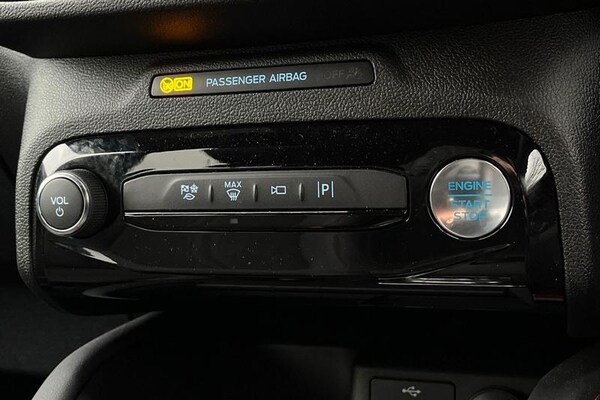 Used Ford Kuga 2024 for sale - 73873796: Photo 33