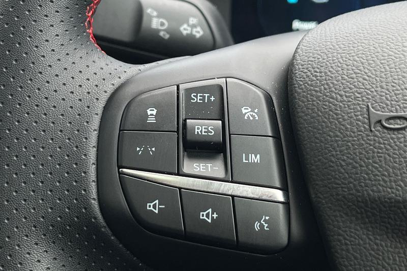 Used Ford Kuga 2025 for sale - 77450511: Photo 36