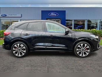 Used Ford Kuga 2025 for sale - 77450511: Photo