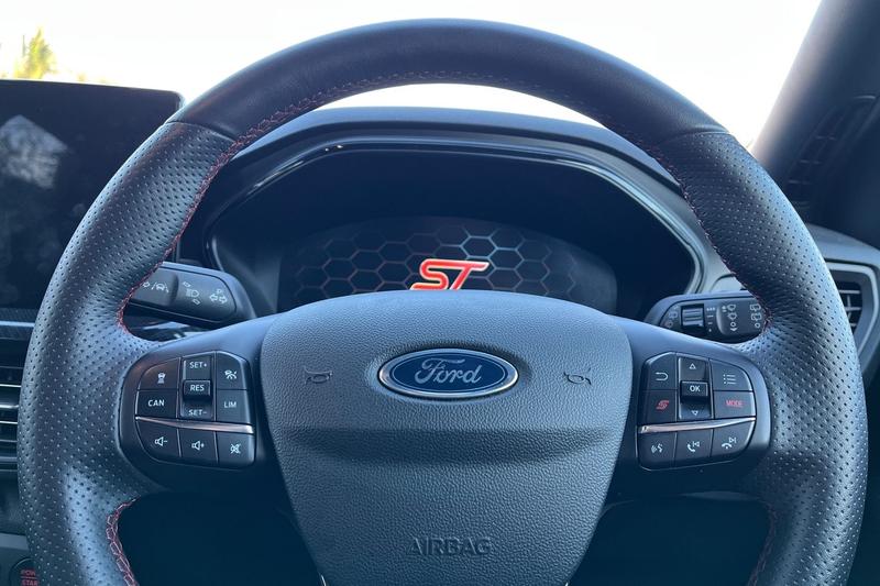 Used Ford Focus 2024 for sale - 77161036: Photo 12