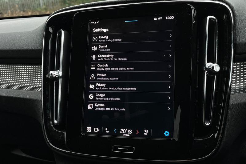 Used Volvo XC40 2025 for sale - 77186871: Photo 28