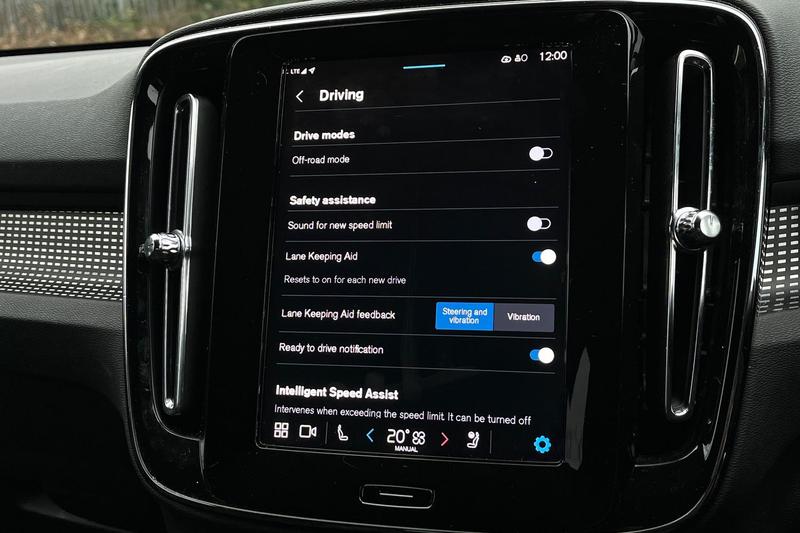 Used Volvo XC40 2025 for sale - 77186871: Photo 29