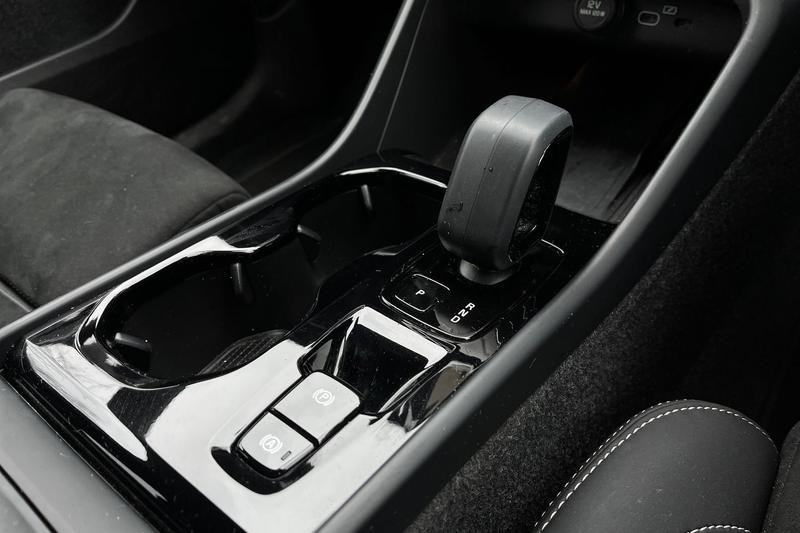 Used Volvo XC40 2025 for sale - 77186871: Photo 32