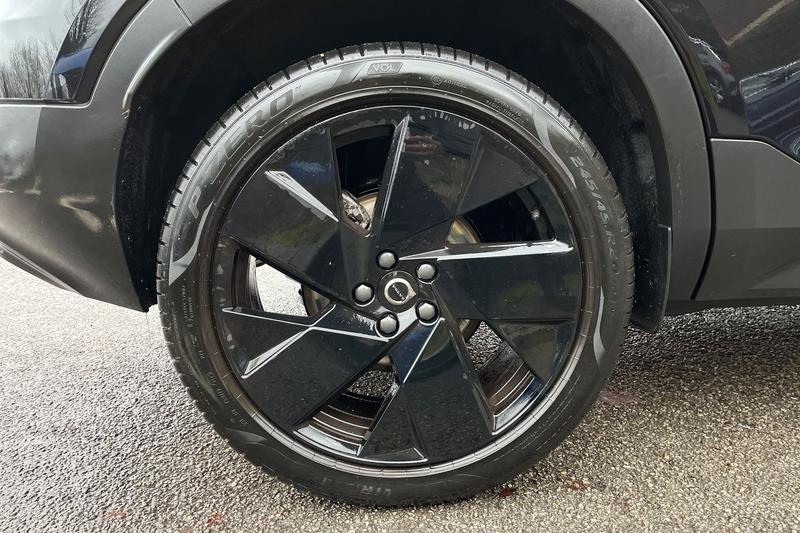 Used Volvo XC40 2025 for sale - 77186871: Photo 8