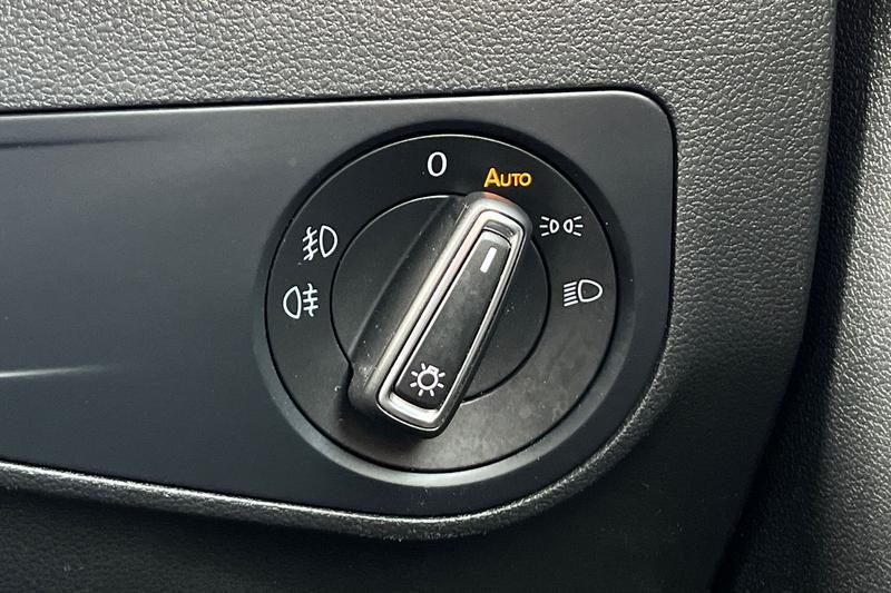 Used Volkswagen Tiguan 2019 for sale - 77785460: Photo 36