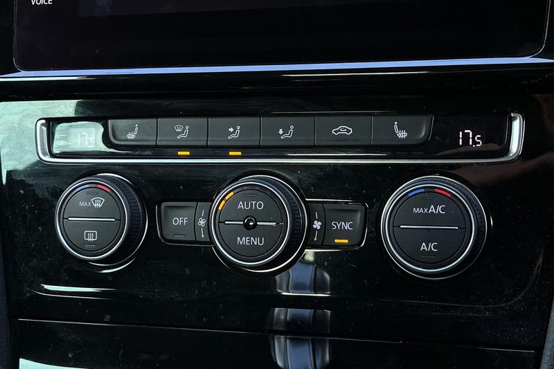 Used Volkswagen Golf 2019 for sale - 77739251: Photo 31