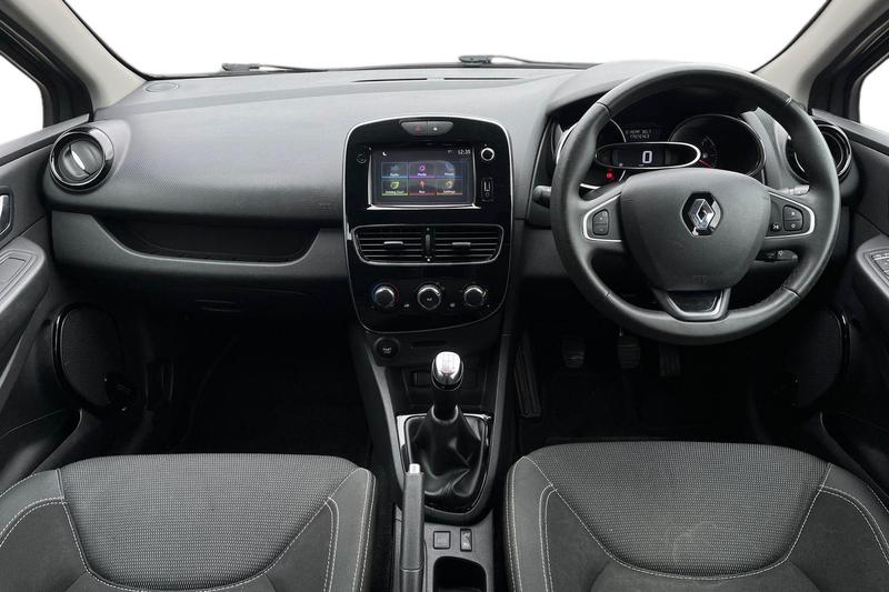 Used Renault Clio 2018 for sale - 77592822: Photo 10