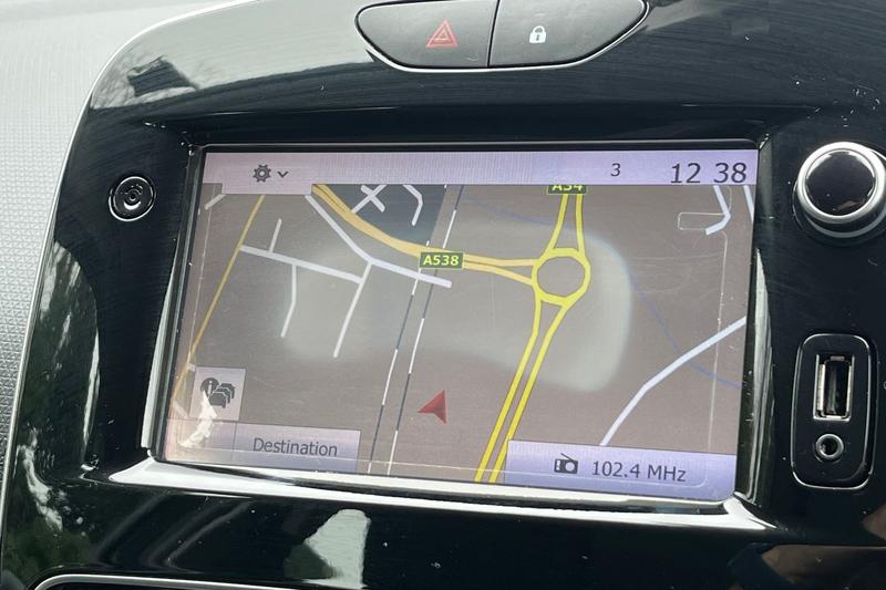 Used Renault Clio 2018 for sale - 77592822: Photo 24