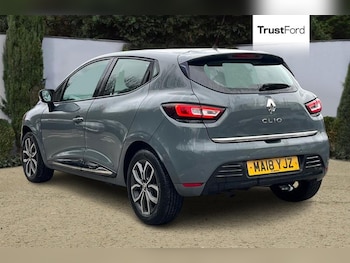 Used Renault Clio 2018 for sale - 77592822: Photo