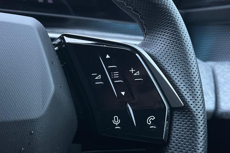 Used Peugeot 3008 2025 for sale - 77498003: Photo 37