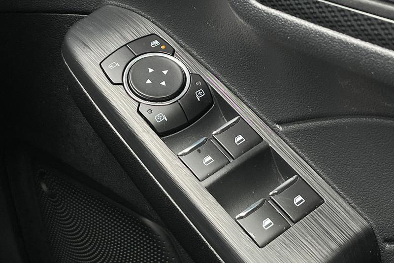 Used Ford Kuga 2022 for sale - 77989105: Photo 16