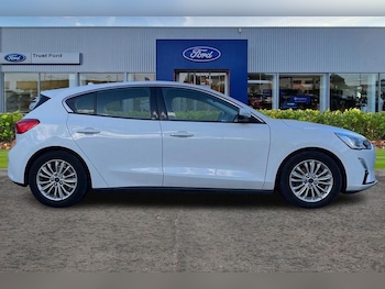 Used Ford Focus 2019 for sale - 77306990: Photo