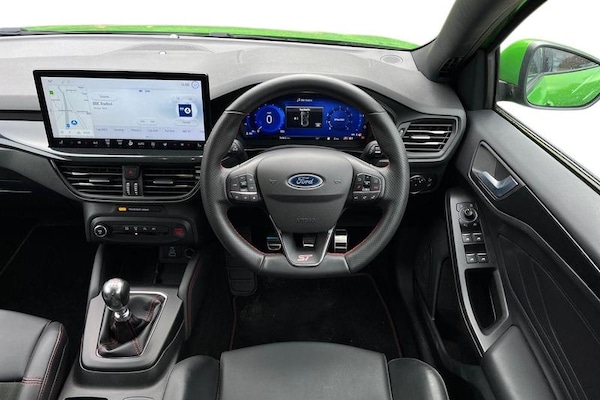 Used Ford Focus 2023 for sale - 76265985: Photo 11
