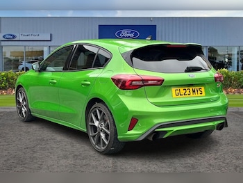 Used Ford Focus 2023 for sale - 76265985: Photo 2