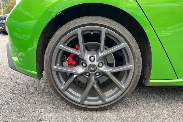Used Ford Focus 2023 for sale - 76265985: Photo 8