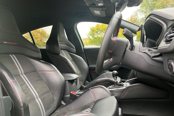 Used Ford Focus 2023 for sale - 76296787: Photo 17