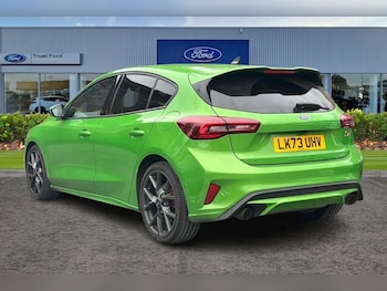 Used Ford Focus 2023 for sale - 76296787: Photo 2