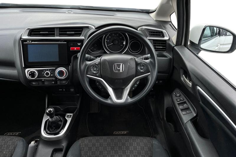 Used Honda Jazz 2016 for sale - 78067605: Photo 11