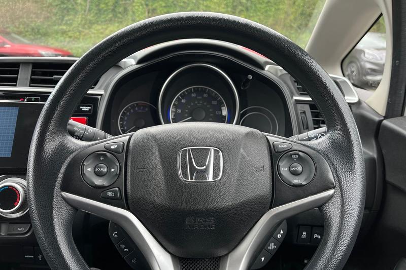 Used Honda Jazz 2016 for sale - 78067605: Photo 12