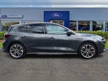 Used Ford Focus 2025 for sale - 79000601: Photo