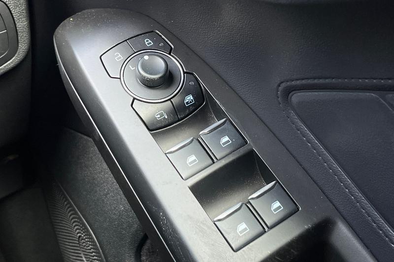 Used Ford Focus 2025 for sale - 78048947: Photo 16