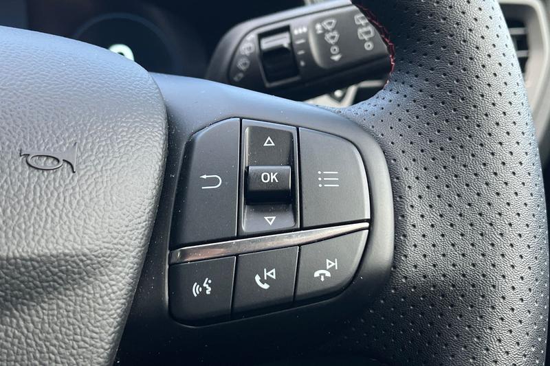 Used Ford Focus 2025 for sale - 78048947: Photo 36