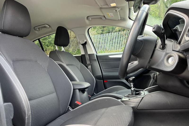 Used Ford Focus 2019 for sale - 77965944: Photo 17