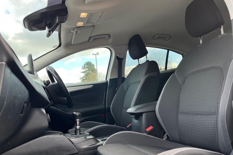 Used Ford Focus 2019 for sale - 77965944: Photo 19