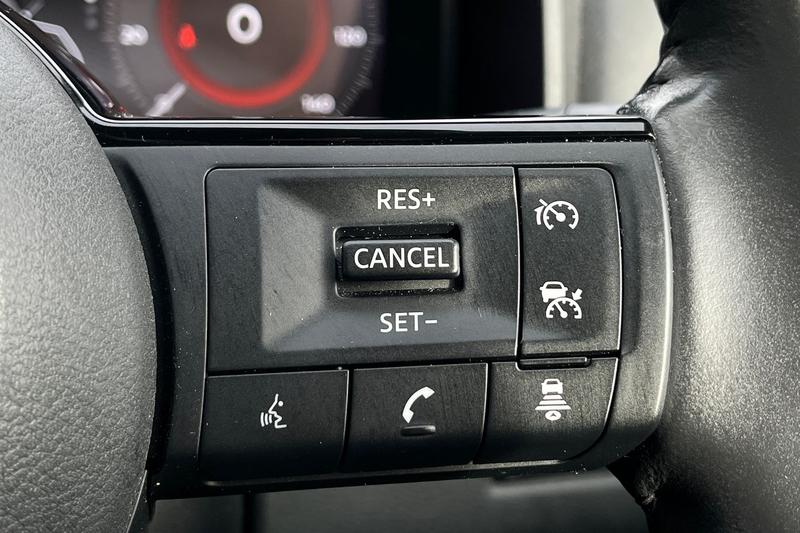 Used Nissan X-Trail 2023 for sale - 77340039: Photo 37