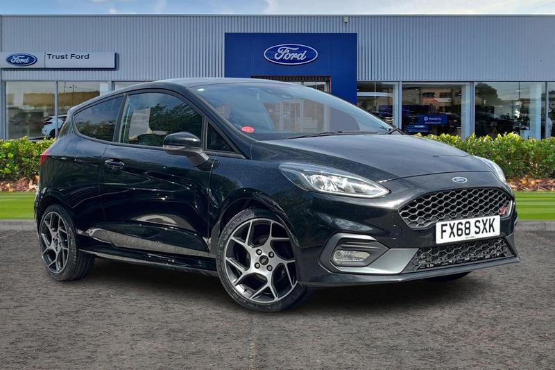 Used Ford Fiesta 2018 for sale - 76452973: Photo 1