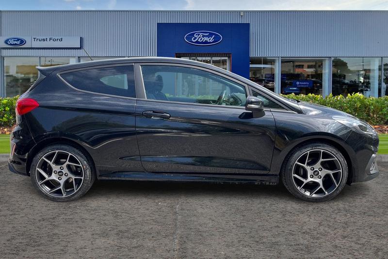 Used Ford Fiesta 2018 for sale - 76452973: Photo 3