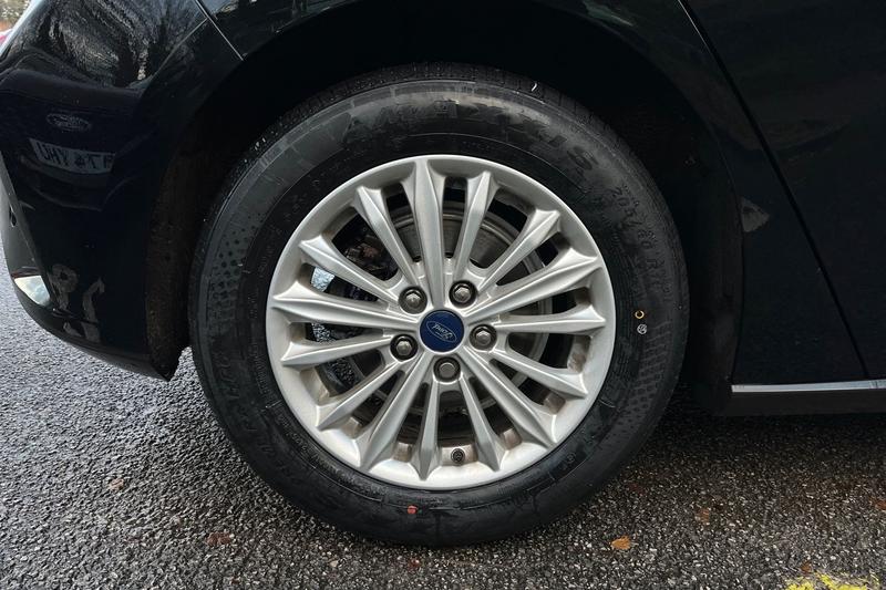 Used Ford Focus 2021 for sale - 76690841: Photo 8