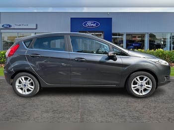 Used Ford Fiesta 2017 for sale - 79479690: Photo