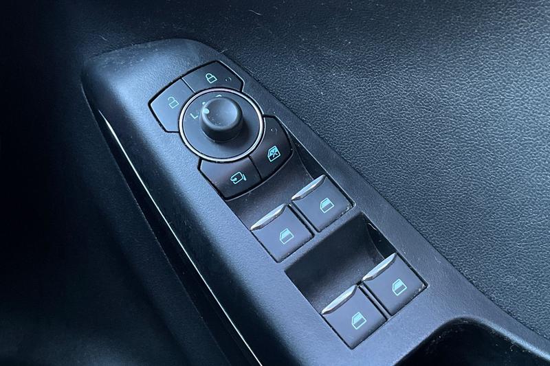 Used Ford Puma 2023 for sale - 76803335: Photo 16