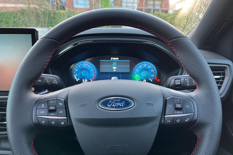 Used Ford Focus 2025 for sale - 76960787: Photo 12