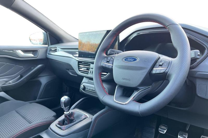 Used Ford Focus 2025 for sale - 76960787: Photo 9