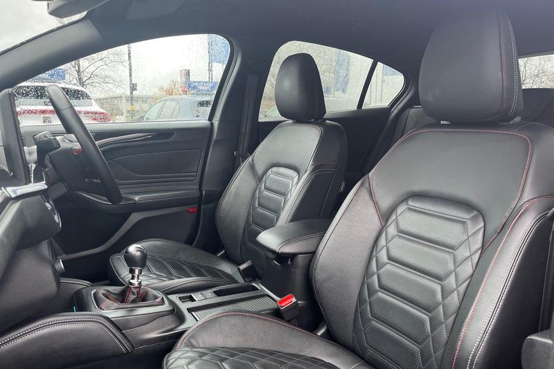 Used Ford Focus 2022 for sale - 76931309: Photo 19