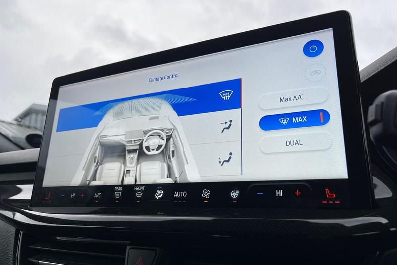 Used Ford Focus 2022 for sale - 76931309: Photo 28