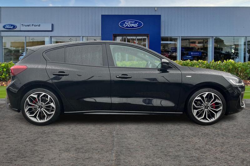 Used Ford Focus 2022 for sale - 76931309: Photo 3