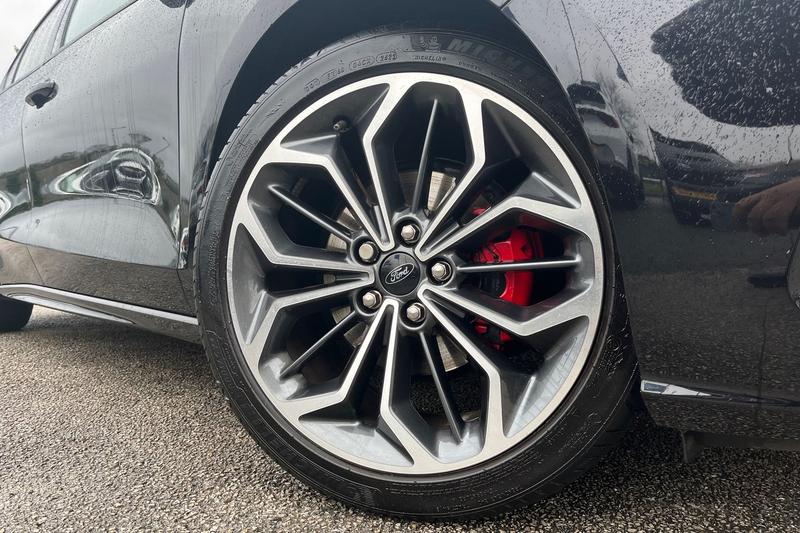 Used Ford Focus 2022 for sale - 76931309: Photo 8