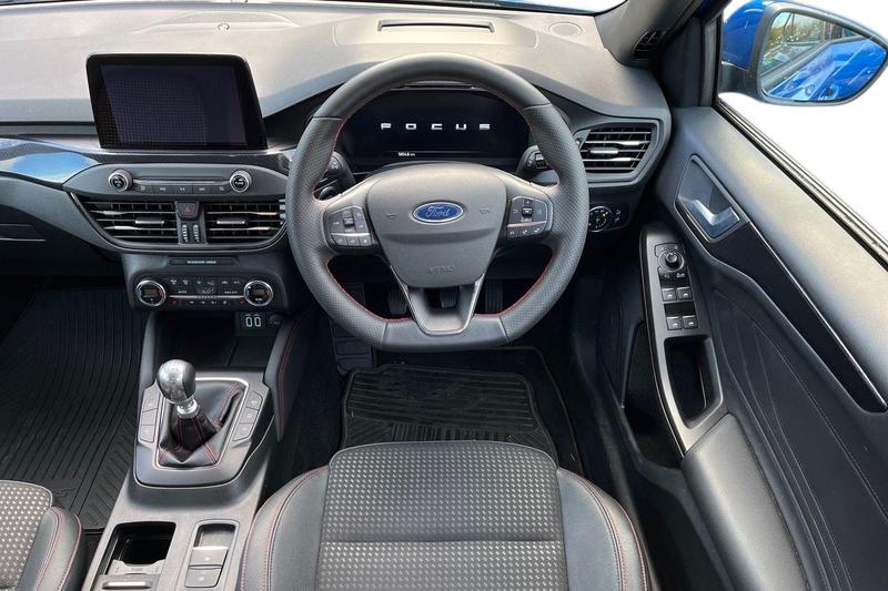 Used Ford Focus 2022 for sale - 76394237: Photo 11