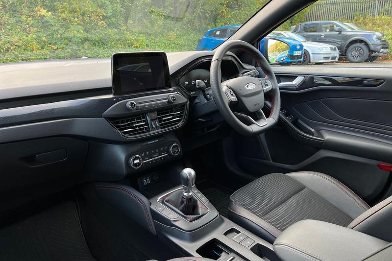 Used Ford Focus 2022 for sale - 76394237: Photo 18