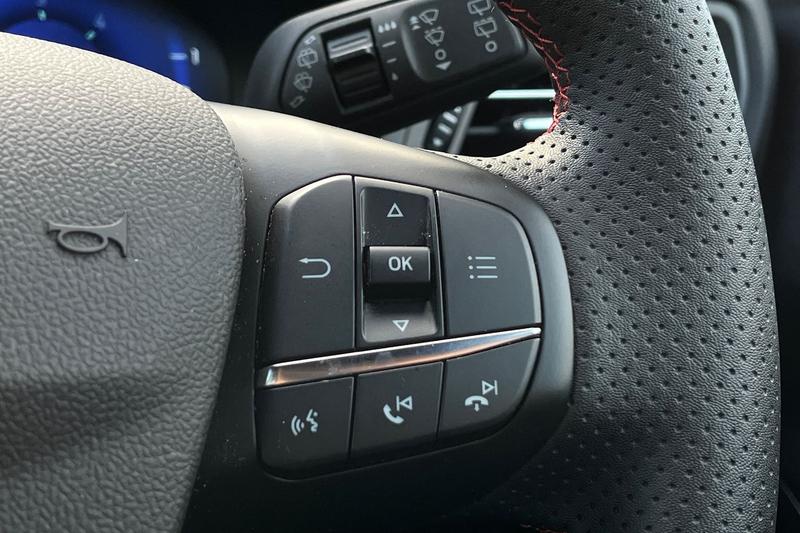 Used Ford Focus 2022 for sale - 76394237: Photo 35