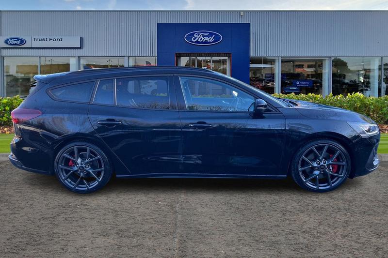 Used Ford Focus 2024 for sale - 76641042: Photo 3