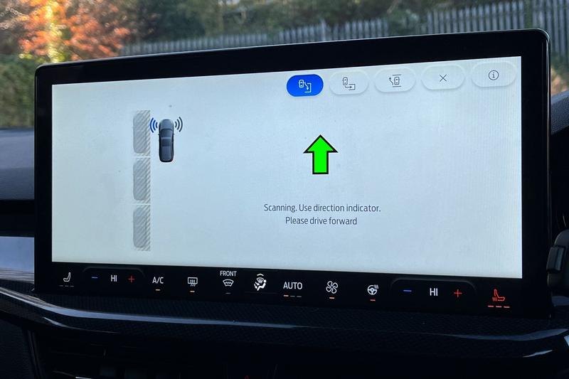 Used Ford Focus 2024 for sale - 76641042: Photo 32