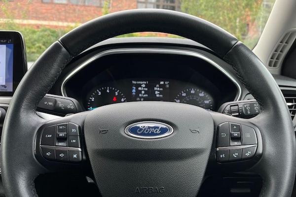 Used Ford Focus 2019 for sale - 76196681: Photo 12